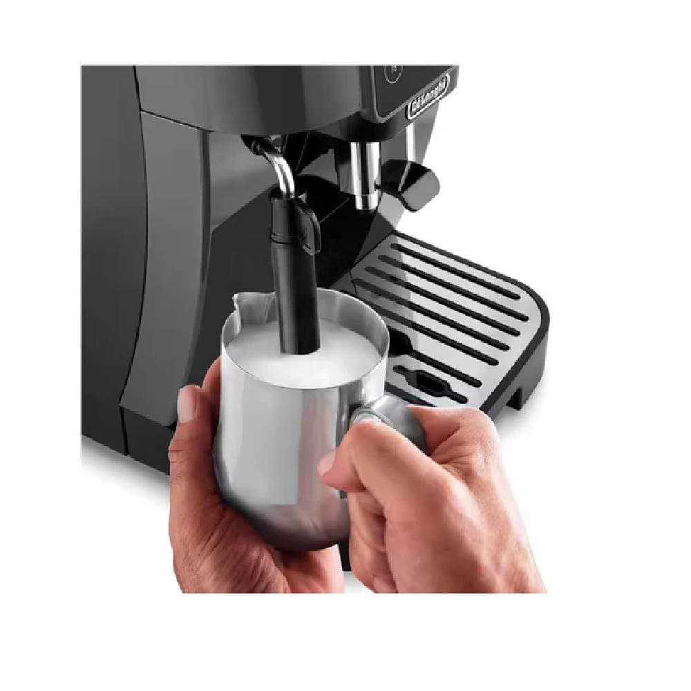 DeLonghi ECAM220.22.GB, Magnifica Start Automatic Coffee Machine, 1450W - Black